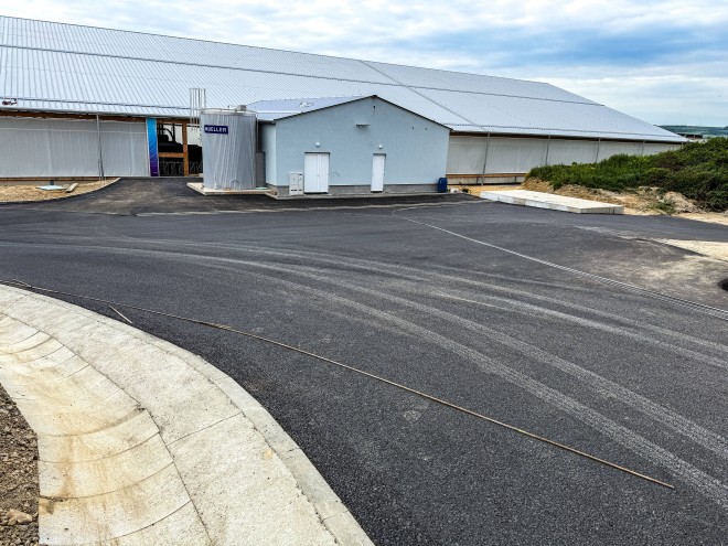 Modernizace farmy Hlavnice (foto 2)